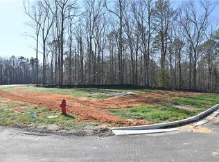 501 Rolling Oaks Ct, Auburn, AL 36830