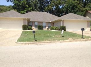2511 Westminster Dr, Tyler, TX 75701