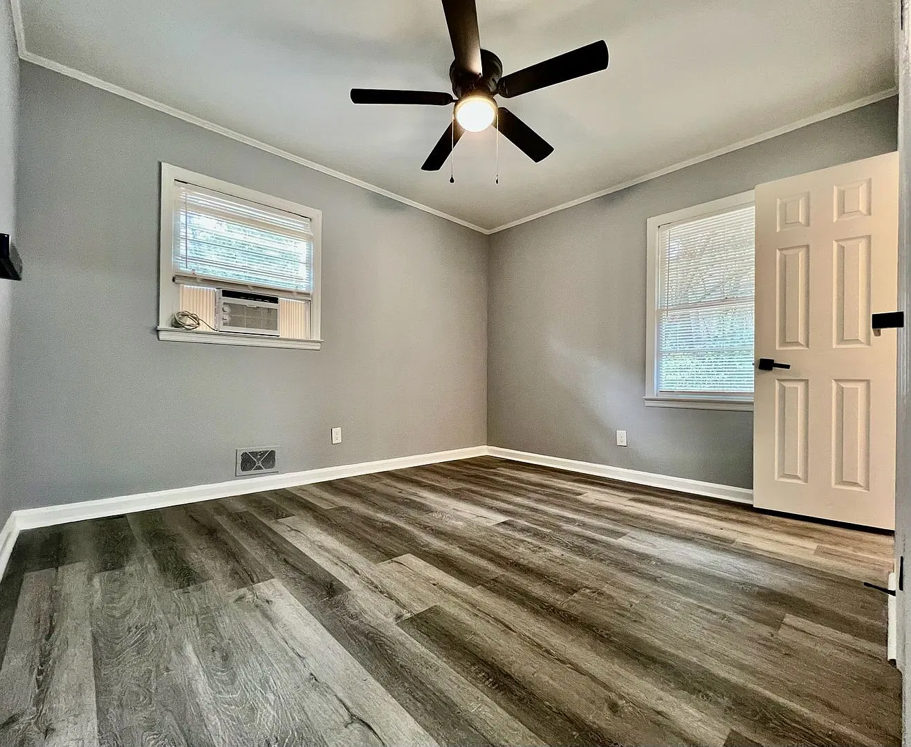 Single Family Home in Macon - Voucher Eligible — Photo 3