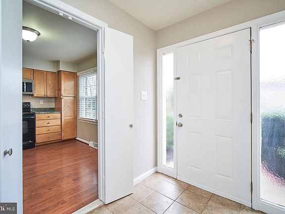 4th image of 9106 Omar Ct