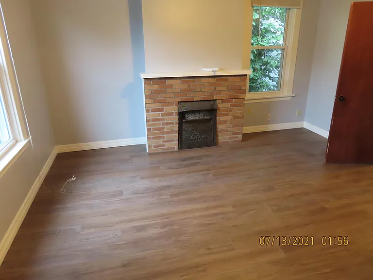 3242 Linwood Ave #3 & 2-& — Photo 8