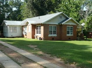806 Old Canton Rd, Carthage, MS 39051
