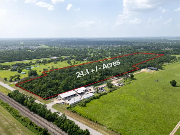 8915 Fm 2759 Rd, Richmond, TX 77469