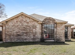 1112 Paintbrush St, Mesquite, TX 75149