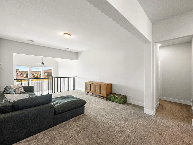 360 Crescent Moon Ct — Photo 24