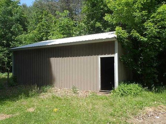 pole barn