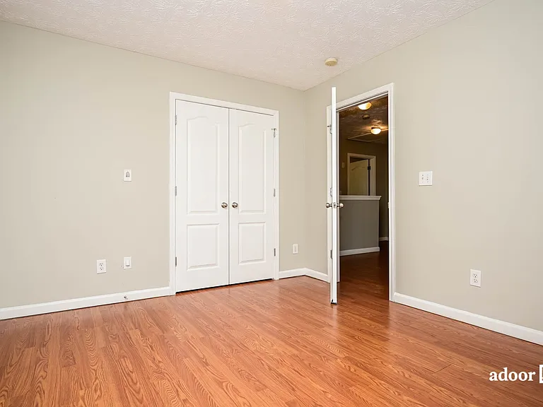 1125 McConaughy Ct — Photo 10