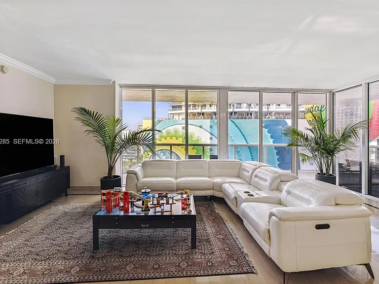 1800 S Ocean Dr #1010 — Photo 11
