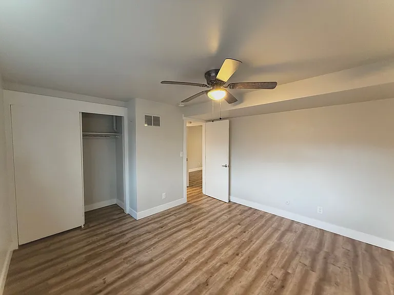 181 E Helm Ave #B — Photo 11