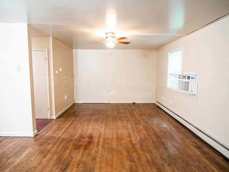 127 Upper Airbase Ln #6 — Photo 5