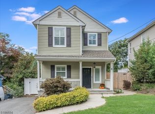 4 Malcolm St, Morristown, NJ 07960