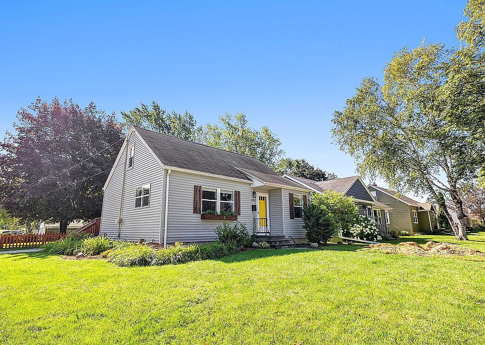 1st image of 808 Neville Ave