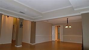 5th image of 10912 Huntington Rd