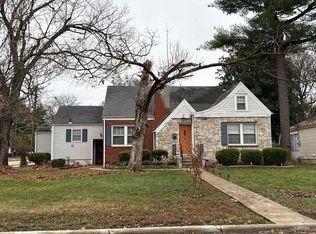 1600 S Fairway Ave, Springfield, MO 65804