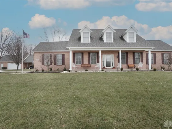 1504 New England Way, Lebanon, OH 45036