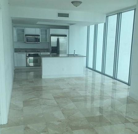 5th image of 888 Biscayne Blvd APT 712