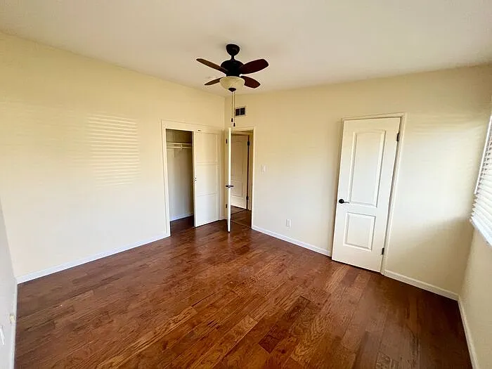 4542 Hidalgo Ave — Photo 15