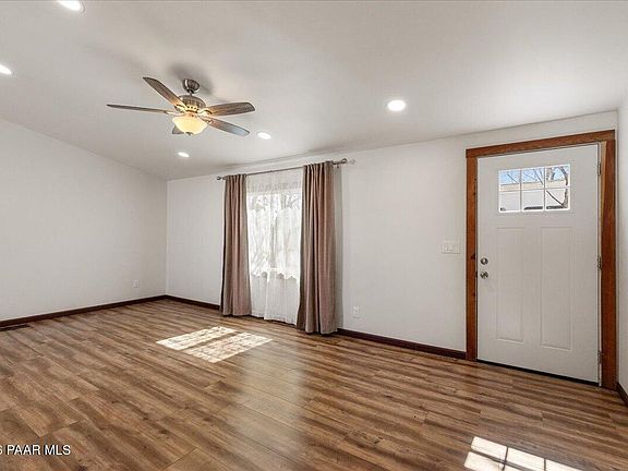 5th image of 1526 Del Rio Dr