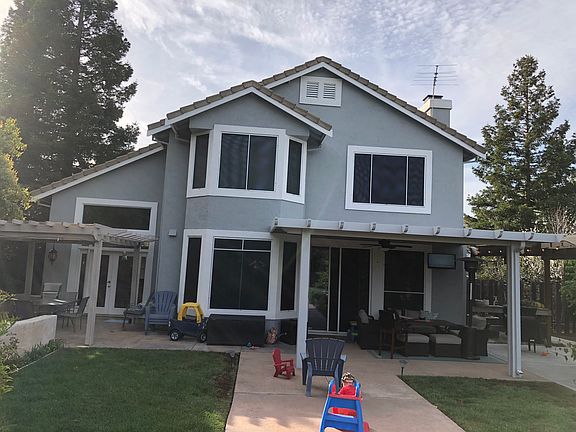 2nd image of 4808 Golden Bear Dr