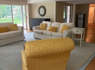 2834 Newport Rd, Ann Arbor, MI 48103