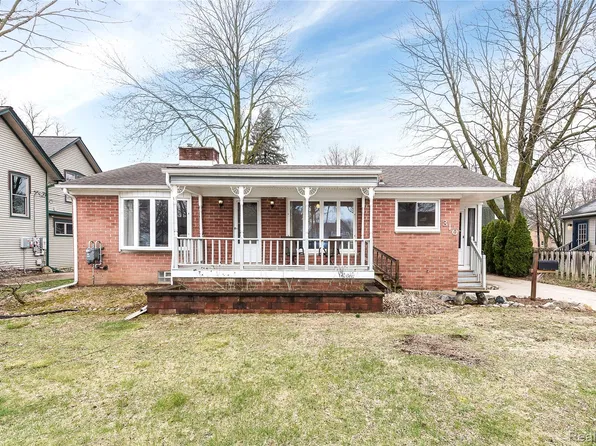310 Yerkes St, Northville, MI 48167