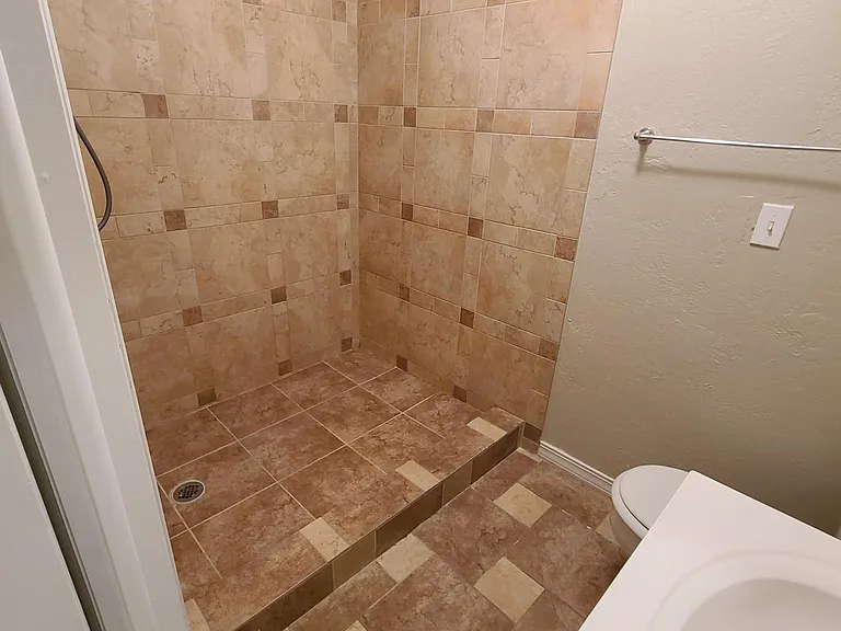 8260 Miller Ct — Photo 15