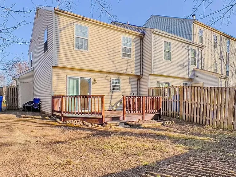 14 Meadowside Ct — Photo 21