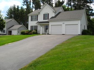 45 Filips Glen Dr, Manchester, NH 03109