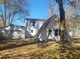 108 E North Front St, Sadorus, IL