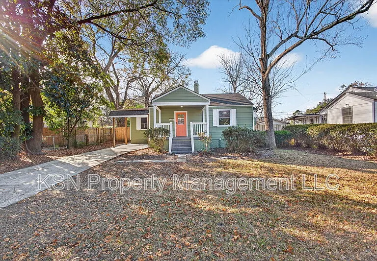 1919 Greenwood St — Photo 3