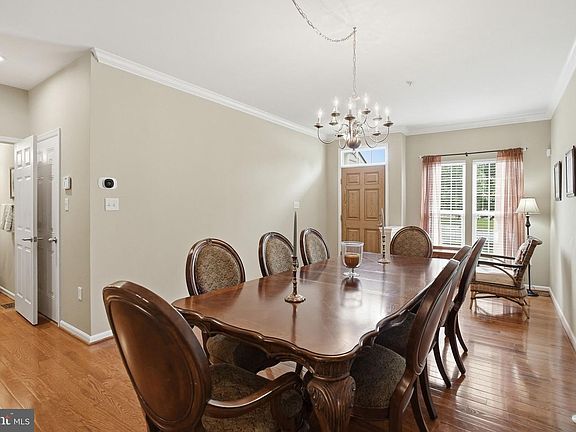 4th image of 223 Tall Trees Cir
