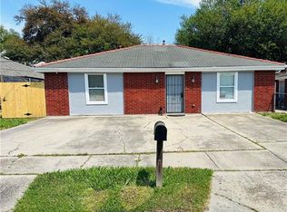 7705 Berg Rd, New Orleans, LA 70128