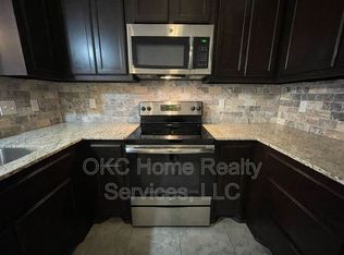 4212 Edinburg Way, Del City, OK 73115