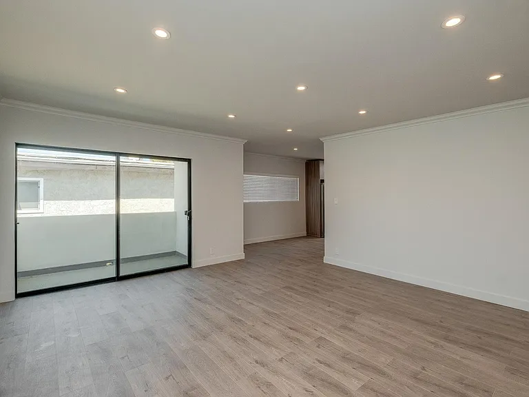 3108 S Durango Ave #7 — Photo 1
