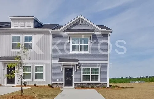 2579 Banyon Cir Photo 1