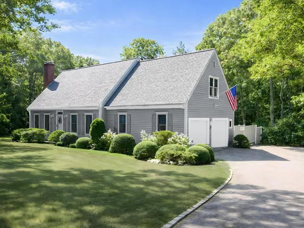 31 Little Neck Way, Marstons Mills, MA 02648