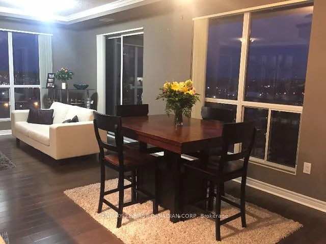 330 Ridout St N #1304 — Photo 3