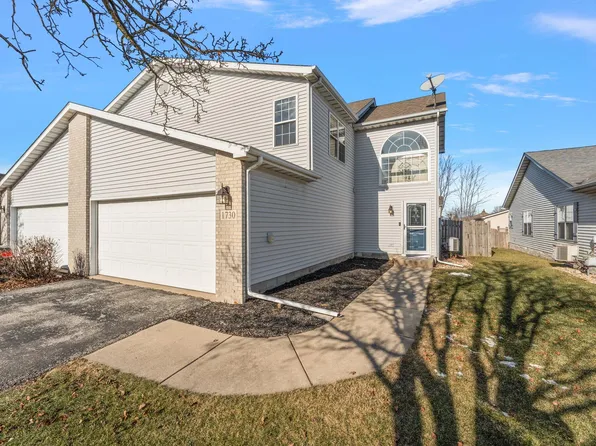 1730 Beech Dr, Crown Point, IN 46307