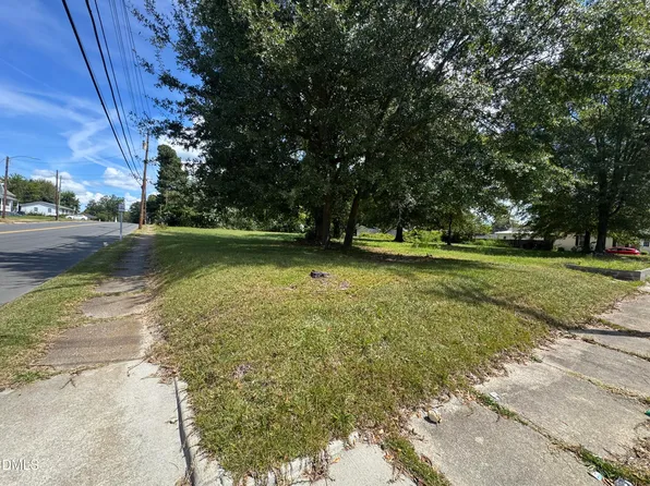 218 Hamilton St, Henderson, NC 27536