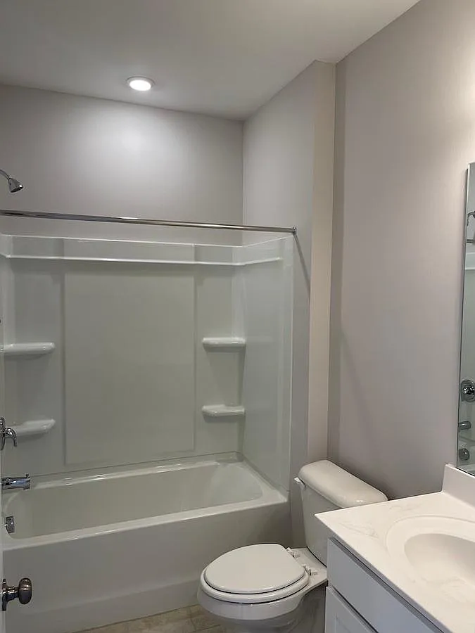 4 bed, 2229 sqft, $2,495 — Photo 4