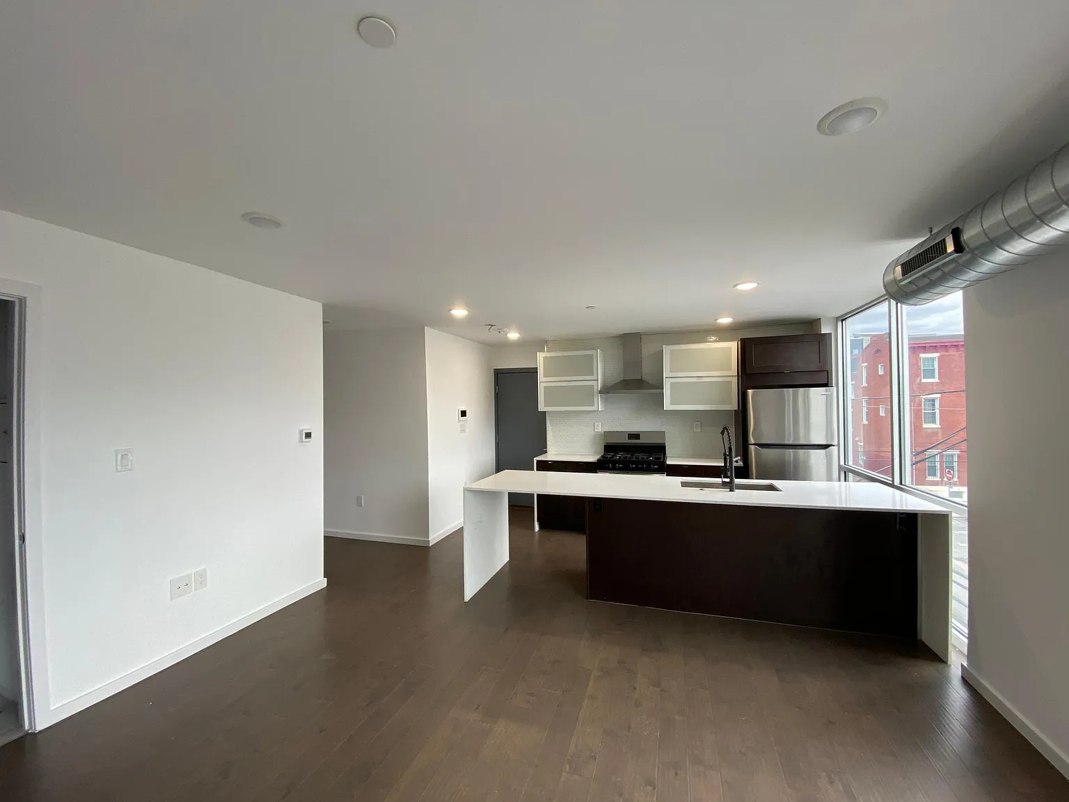 1235 N Franklin St — Photo 2