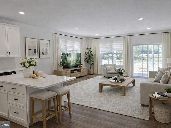 2nd image of 631 Resort Blvd
