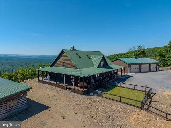 55 Eminhizer Rd, Howard, PA 16841