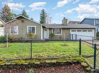 2817 NE 4th Ct, Renton, WA 98056