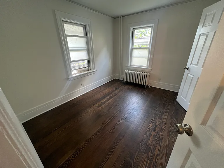 19 Harold Ave #1 — Photo 4