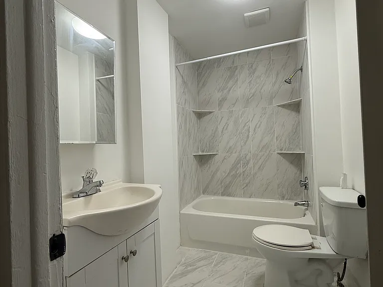 51 Gilbert St #1 — Photo 6