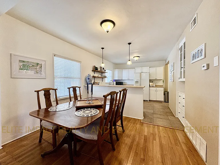 1718 E Grant Rd — Photo 9