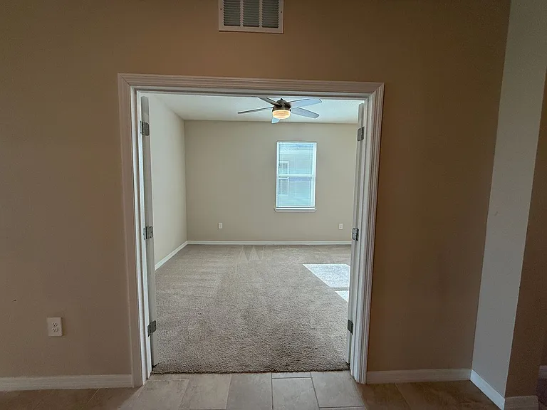 5740 Woodland Sage Dr — Photo 37