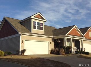 146 Nandina Ct, Fayetteville, NC 28311