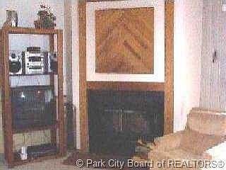 2nd image of 1485 Woodside Ave #303-B